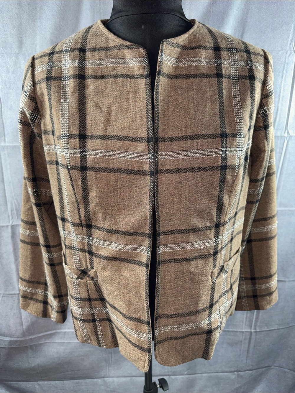 2787-Women’s Brown Plaid Collarless Blazer Jacket